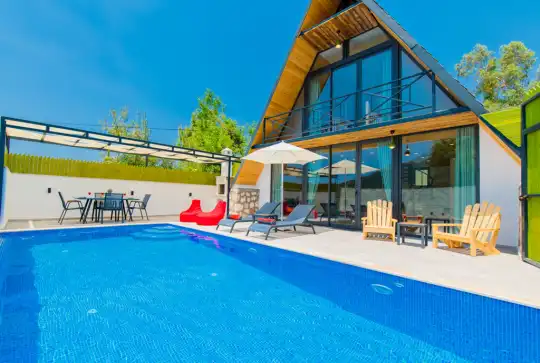 Villa Bolivya Jakuzili Balayı Villası