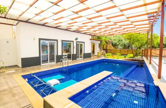 Villa Ceyda Muhafazakar Tatil Villası