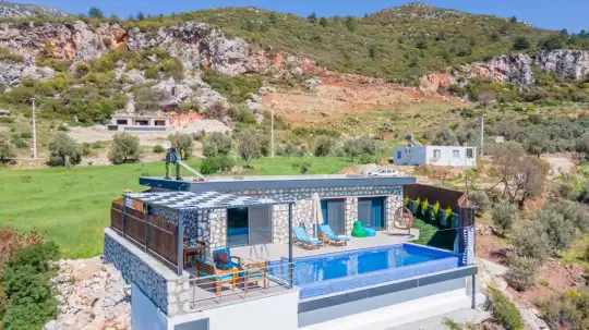 Villa Günbatımı Çavdır Doğa Ve Deniz Manzaralı Villa