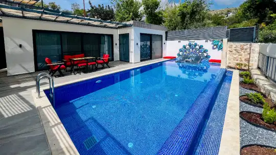 Villa Lantana Korunaklı Balayı Villası