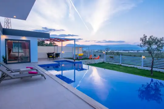 Villa Nar Çiçeği Patara Plajına Yakın Villa
