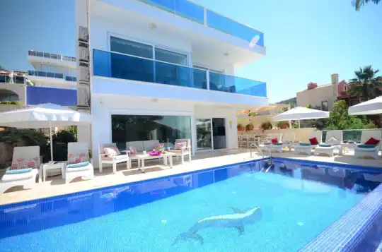 Villa Rüzgar Kalkan Kalamarda 8 Kişilik Özel Havuzlu Villa
